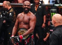 Jon Jones chế giễu bản đề xuất tước đai vô địch UFC từ khán giả 