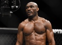 Cựu vô địch UFC Kamaru Usman: Tiêm 7 mũi để có thể đánh một trận