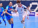 Futsal nữ Việt Nam rộng cửa vào bán kết sau chiến thắng trước Philippines