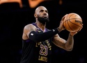 Ngã ba đường của LeBron James và bài toán quỹ lương khổng lồ cho Los Angeles Lakers