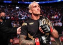 Kỷ lục gia Charles Oliveira trước UFC 326: "Bản lý lịch của tôi là vô đối"