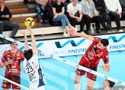 Siêu sao Bulgaria toả sáng, Civitanova gây sốc trước đương kim vô địch Trentino ở tứ kết SuperLega