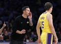 Từ khủng hoảng đến thăng hoa: JJ Redick sáng cửa giành danh hiệu HLV xuất sắc nhất NBA