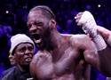Đánh bại Chisora, Deontay Wilder vỡ mộng thi đấu tháng 6 vì chấn thương tay