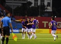 Hà Nội thắng nghẹt thở Ninh Bình, áp sát Top 3 V.League