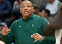 Khó tin: Milwaukee Bucks vẫn phải trả hàng chục triệu USD cho Doc Rivers đến tận năm 2027