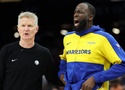 Cười đùa sau chiến thắng kịch tính, HLV Steve Kerr cảm ơn Adam Silver vì đã tạo ra Vòng Play-In