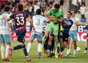 Zaragoza và Huesca lên án mạnh mẽ vụ thủ môn ẩu đả, Andrada ăn năn hối lỗi
