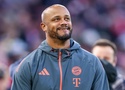 Quy tắc vàng trong chiến thuật của Kompany khác với người thầy Guardiola như thế nào?