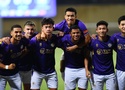 Hà Nội FC thắng nghẹt thở trận hai thẻ đỏ, Đà Nẵng lún sâu khủng hoảng trụ hạng