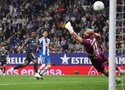 Bảng xếp hạng La Liga mới nhất sau khi Real Madrid khiến Barcelona trì hoãn chức vô địch