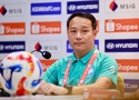 HLV Vũ Hồng Việt muốn chơi tấn công trước CLB của Malaysia