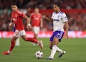 Vì sao 10 đội bóng Anh thầm cổ vũ cho Aston Villa đánh bại Nottingham ở bán kết Europa League?