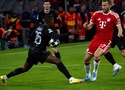 Bayern phẫn nộ với trọng tài Pinheiro: hai pha chạm tay bị chỉ trích