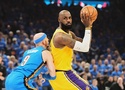 HLV JJ Redick phân tích những gì Lakers đã làm đúng và sai trong Game 1 trước Thunder