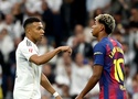 Barcelona thống trị Siêu kinh điển mà không cần đến số 10, còn Real Madrid thì sụp đổ thảm hại