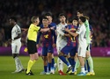 Chênh lệch điểm số lớn nhất giữa nhà vô địch và á quân tại La Liga là bao nhiêu?