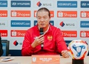 HLV Kim Pan Gon: Nam Định rất mạnh tại Thiên Trường, Selangor phải cảnh giác cao độ