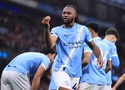 Man City kéo dài cuộc đua vô địch thêm một tuần nữa sau chiến thắng của "đội hình 2"