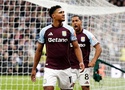 Aston Villa đè bẹp Liverpool để giành vé dự Champions League