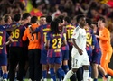 Barcelona kiếm được nhiều hơn Real Madrid bao nhiêu tiền dựa trên thứ hạng chung cuộc?