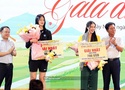 Lan Vy rạng rỡ nhận giải “VĐV mặc áo bà ba đẹp nhất” tại gala Cúp VTV9 Bình Điền 2026