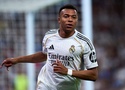 Mbappe giành danh hiệu cá nhân sau mùa giải trắng tay cùng Real Madrid