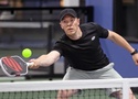 Pickleball và hành trình chữa lành của viên cảnh sát sống sót sau loạt đạn định mệnh