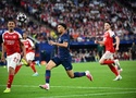 Zaire-Emery trở thành cầu thủ trẻ nhất giành được 2 chức vô địch Champions League