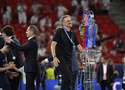 Luis Enrique và triết lý không khoan nhượng tạo nên nhà vô địch