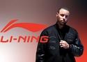 Siêu sao bóng rổ Stephen Curry ký hợp đồng bom tấn 10 năm với Li-Ning