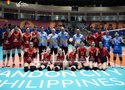 CĐV Philippines "bao vây" đội tuyển Việt Nam sau chiến thắng nghẹt thở tại AVC Cup