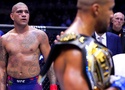 Trọng tài kỳ cựu MMA Herb Dean phản pháo Alex Pereira: "Ciryl Gane không làm gì sai"