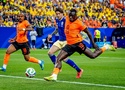 Brobbey ghi bàn thắng lịch sử cho Hà Lan, tiếp nối Ronaldo, Lineker và Podolski