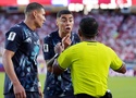 Almiron lên tiếng sau thẻ đỏ lịch sử tại World Cup vì hành vi "che miệng"