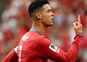Sút tung lưới Uzbekistan, Ronaldo đi vào lịch sử khi ghi bàn ở 6 kỳ World Cup khác nhau