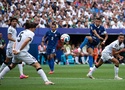 Mbappe lập cú đúp, Pháp hạ Iraq trong trận đấu World Cup kéo dài gần 4 giờ