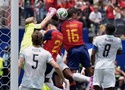 Chuyên gia giải thích vì sao bàn thắng của Cucurella cho Tây Ban Nha không được công nhận