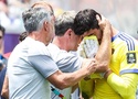 Courtois rời sân trong nước mắt, Tây Ban Nha lập tức trừng phạt tuyển Bỉ