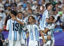 Argentina vượt qua Thụy Sĩ: Nhà Vua chưa chịu rời ngai