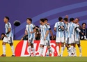 VIDEO: Messi đặt bóng như "vẽ", Mac Allister bật cao đánh đầu tung lưới Thụy Sĩ