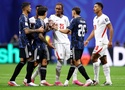 Báo Pháp nghi ngờ Argentina chơi bạo lực, nhưng số liệu FIFA nói điều ngược lại