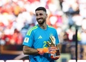 Khi "đôi găng vàng" Unai Simon dùng... chân giúp Tây Ban Nha tiến đến chức vô địch World Cup