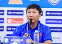 HLV Kim Sang Sik nói thẳng lý do thay Đình Bắc: "Chưa làm tốt nhiệm vụ"