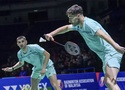 Bất ngờ tại vòng 1 cầu lông Malaysia Masters 2026: Anh em nhà Popov dừng bước sớm do quá tải thể lực