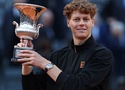 Jannik Sinner hạ Casper Ruud, hoàn thành "Bộ sưu tập vàng Masters" tại quần vợt Rome Open 2026