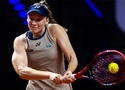 Quần vợt Chung kết Stuttgart Open 2026: Elena Rybakina đại chiến Karolina Muchova vì danh hiệu và siêu xe Porsche