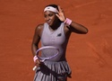 Coco Gauff khởi đầu hành trình bảo vệ danh hiệu quần vợt Roland Garros bằng chiến thắng thuyết phục