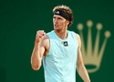 Alexander Zverev đặt mục tiêu vô địch quần vợt Roland Garros 2026 bất chấp thách thức từ Jannik Sinner