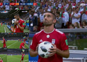 Khoảnh khắc World Cup 2018: Tuyển thủ Iran và những pha ném biên dị nhất bóng đá thế giới
